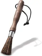 Kaffeepinsel Kaffeemühle Reinigungsbürste Kaffeemühle Bürste Natur Wildschweinborsten Walnuss Griff mit Aufhängungs-Band, Professionelle Ausrüstung für Ihre Barista Heimküche